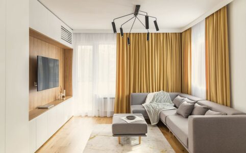 Modernes Interior-Design mit natürlichen Materialien